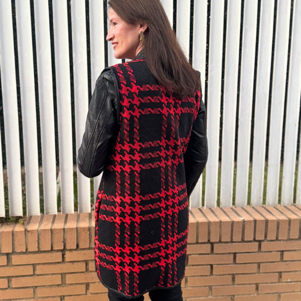 Paño de abrigo pata de gallo roja