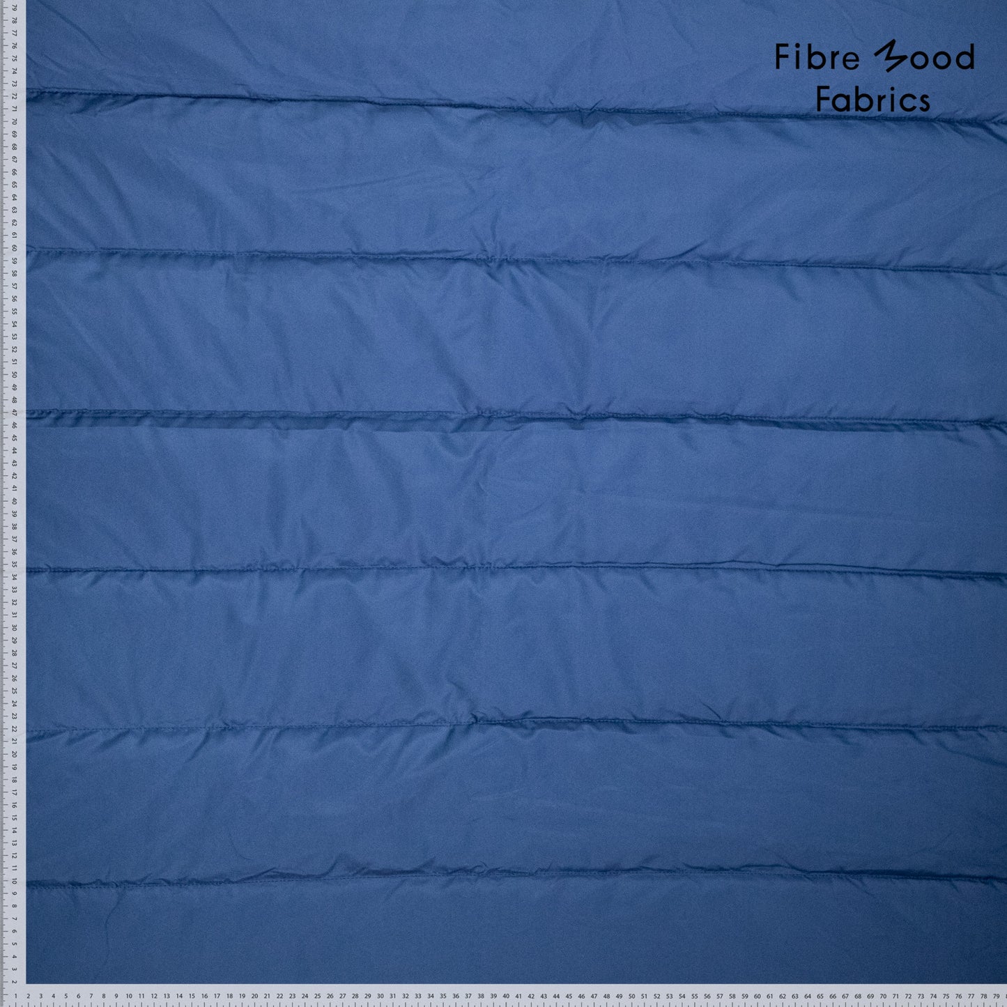 Acolchado impermeable azul eléctrico