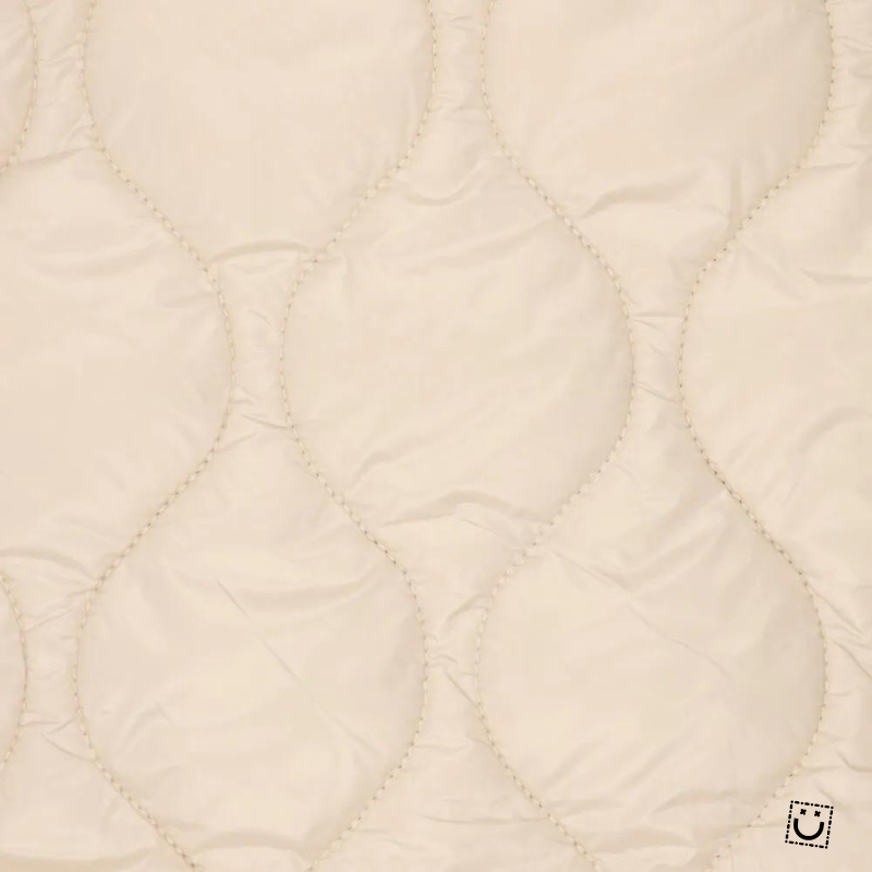 Tela acolchada impermeable beige